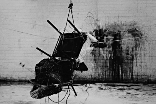 Between the Wall and the Floor – Part 2 - Details Between the Wall and the Floor – Part 2 - Details