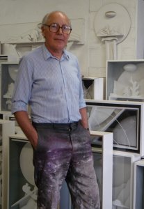 The artist in his studio, <br>summer 2008 - image The artist in his studio, <br>summer 2008 - image
