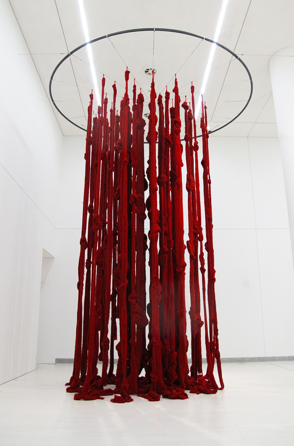 Cecilia  Vicuña: Quipu Womb